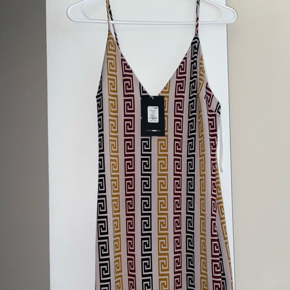 Fashion Nova Dresses & Skirts - Multi color mini stretchy dress